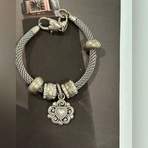 vintage bracelet brighton ?